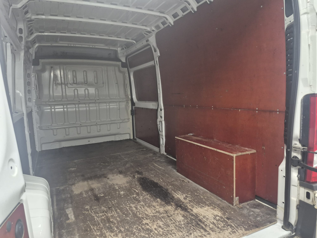 Peugeot Boxer — 22