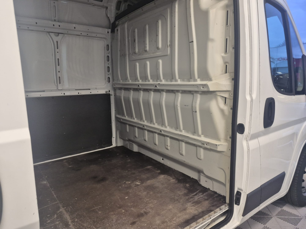 Peugeot Boxer — 25