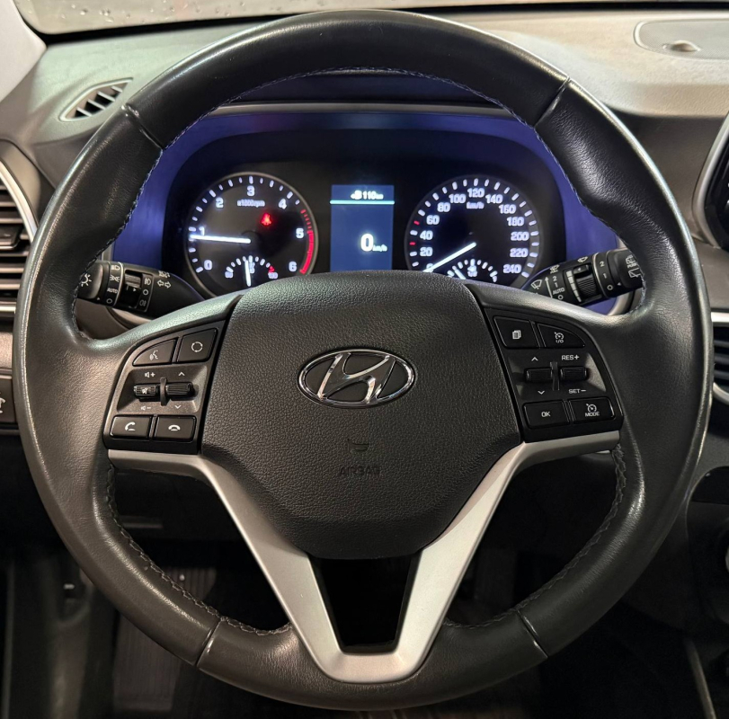 Hyundai Tucson — 19