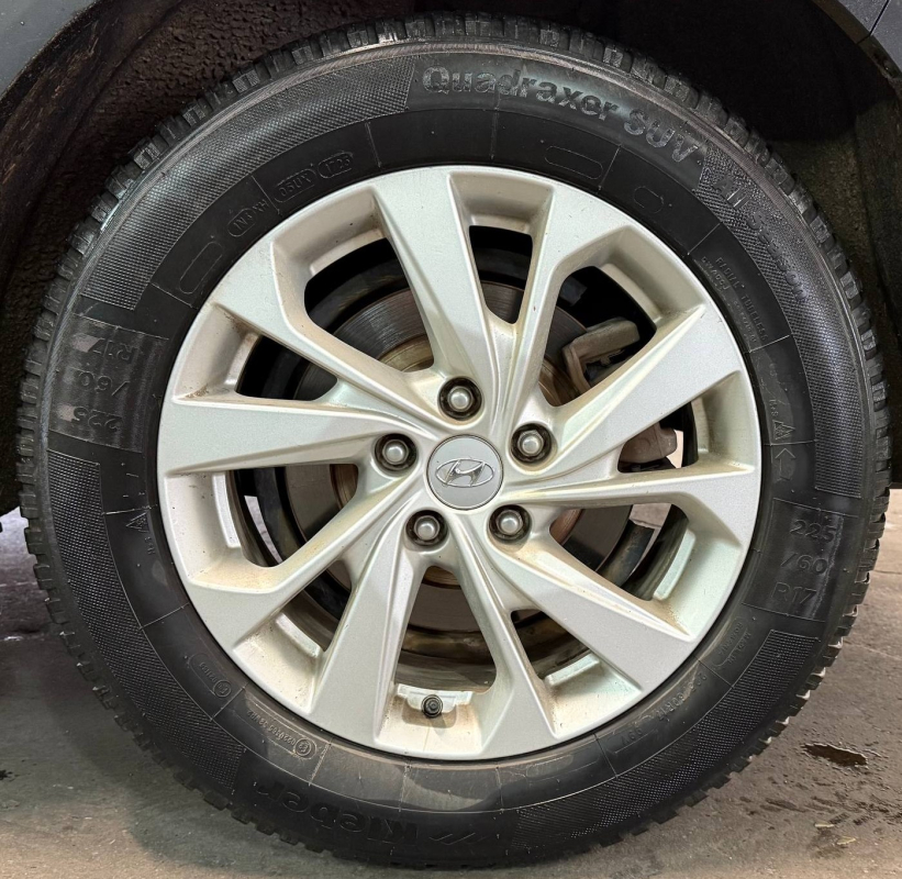 Hyundai Tucson — 32