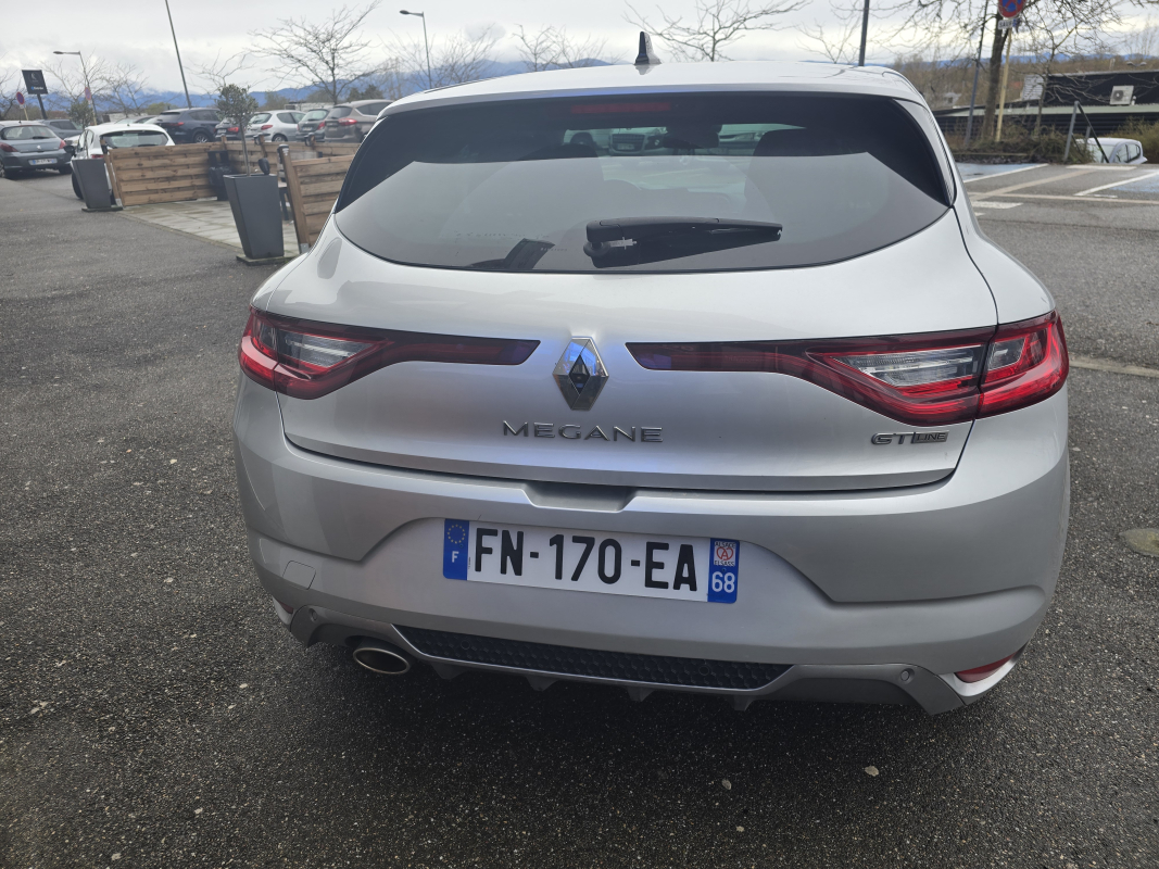 Renault Megane — 10
