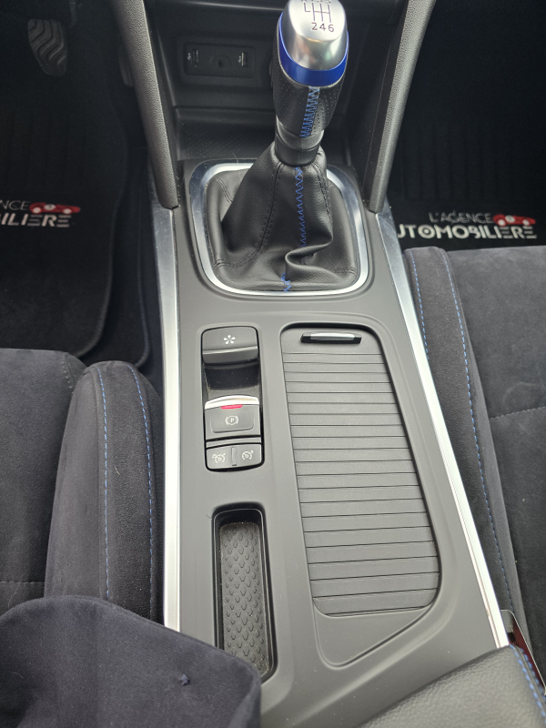 Renault Megane — 23