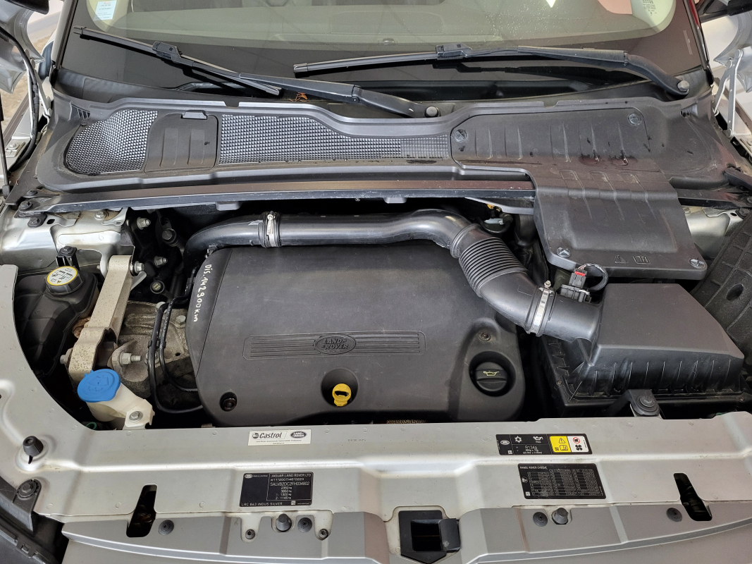 Land Rover Range Rover Evoque — 29
