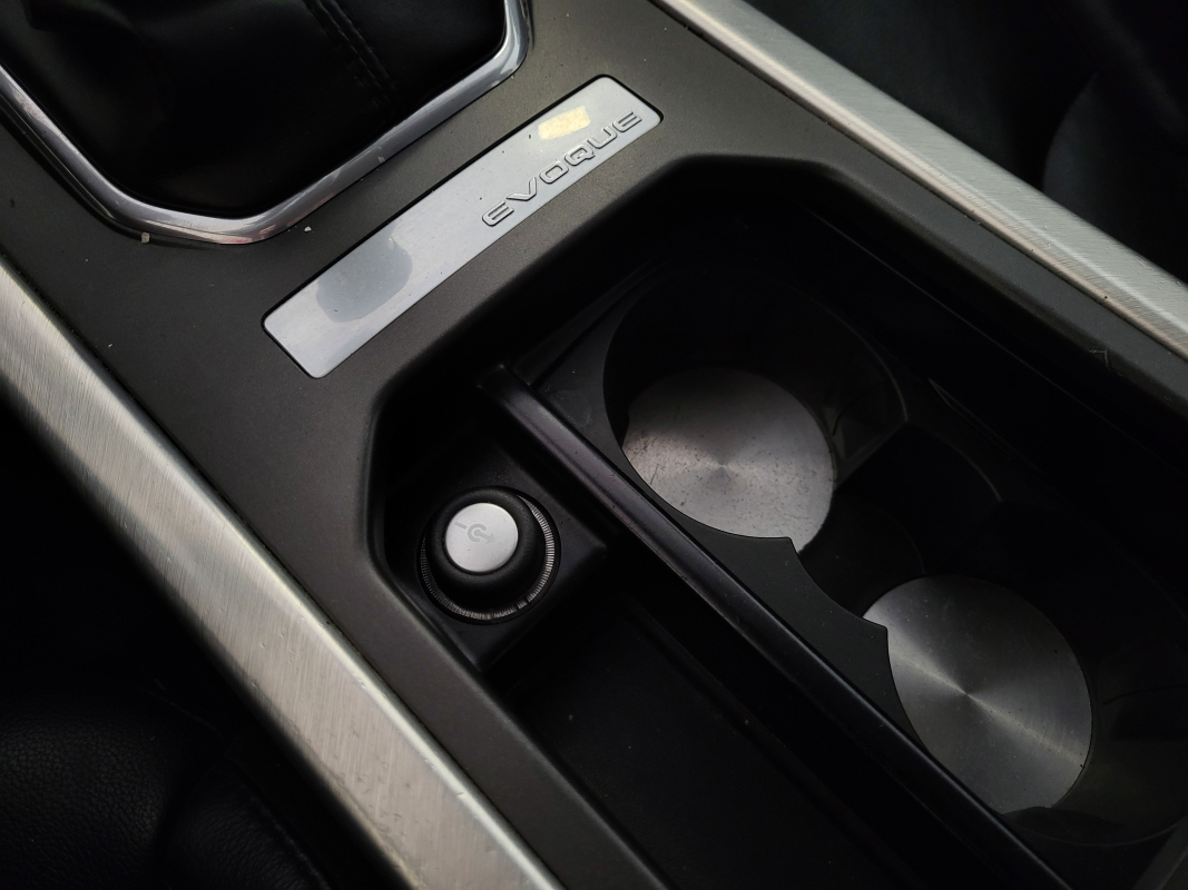 Land Rover Range Rover Evoque — 22