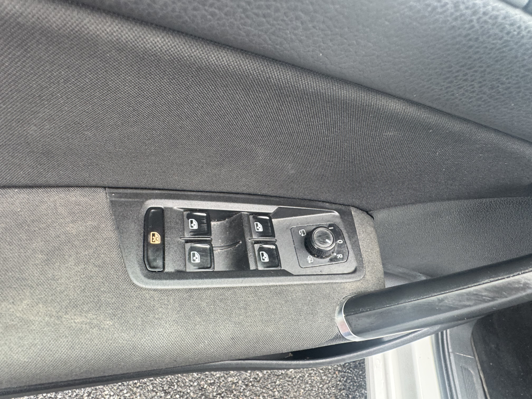 Volkswagen Touran — 19