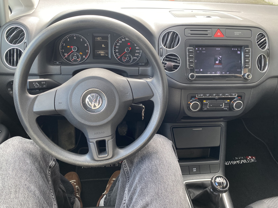 Volkswagen Golf Plus — 9