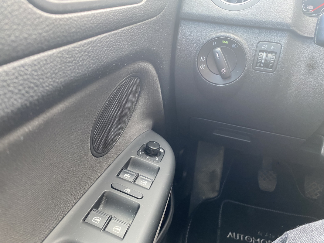 Volkswagen Golf Plus — 27