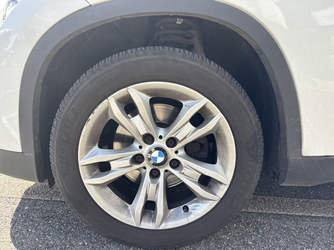Bmw X1 — 24
