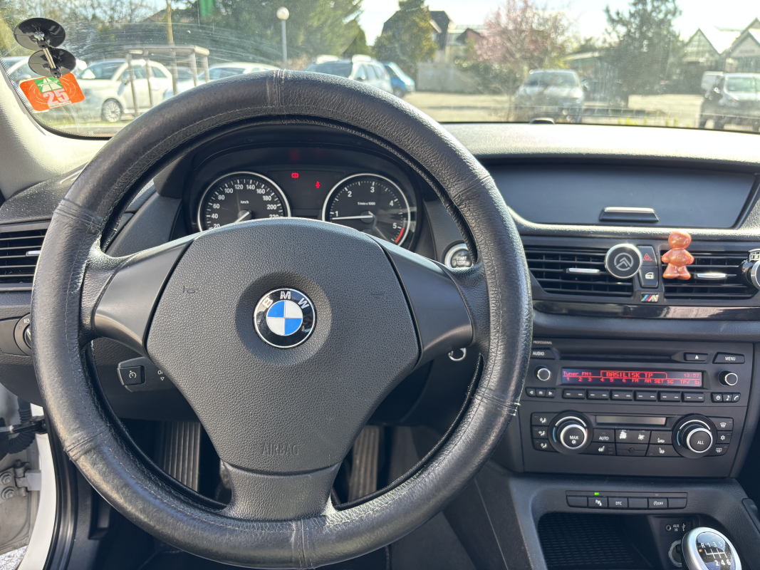 Bmw X1 — 15
