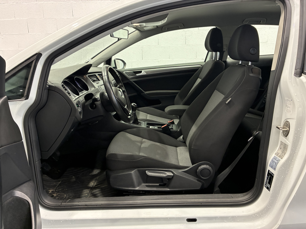 Volkswagen Golf — 9