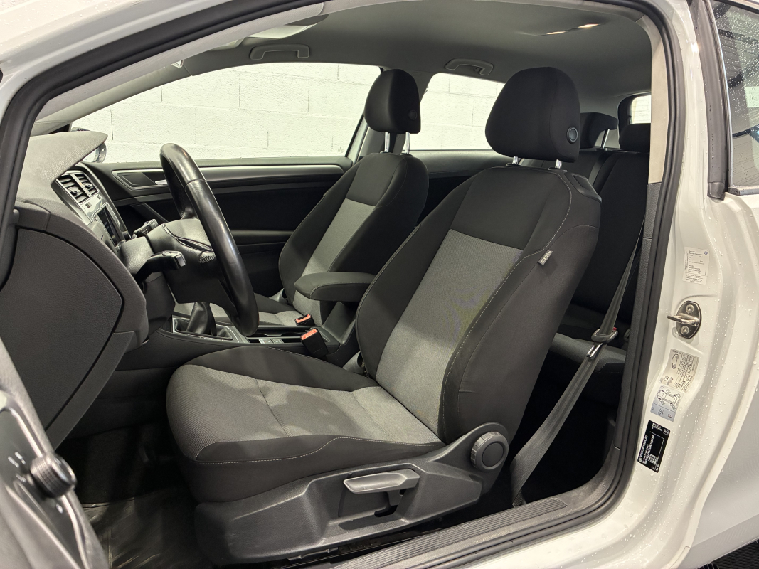 Volkswagen Golf — 10