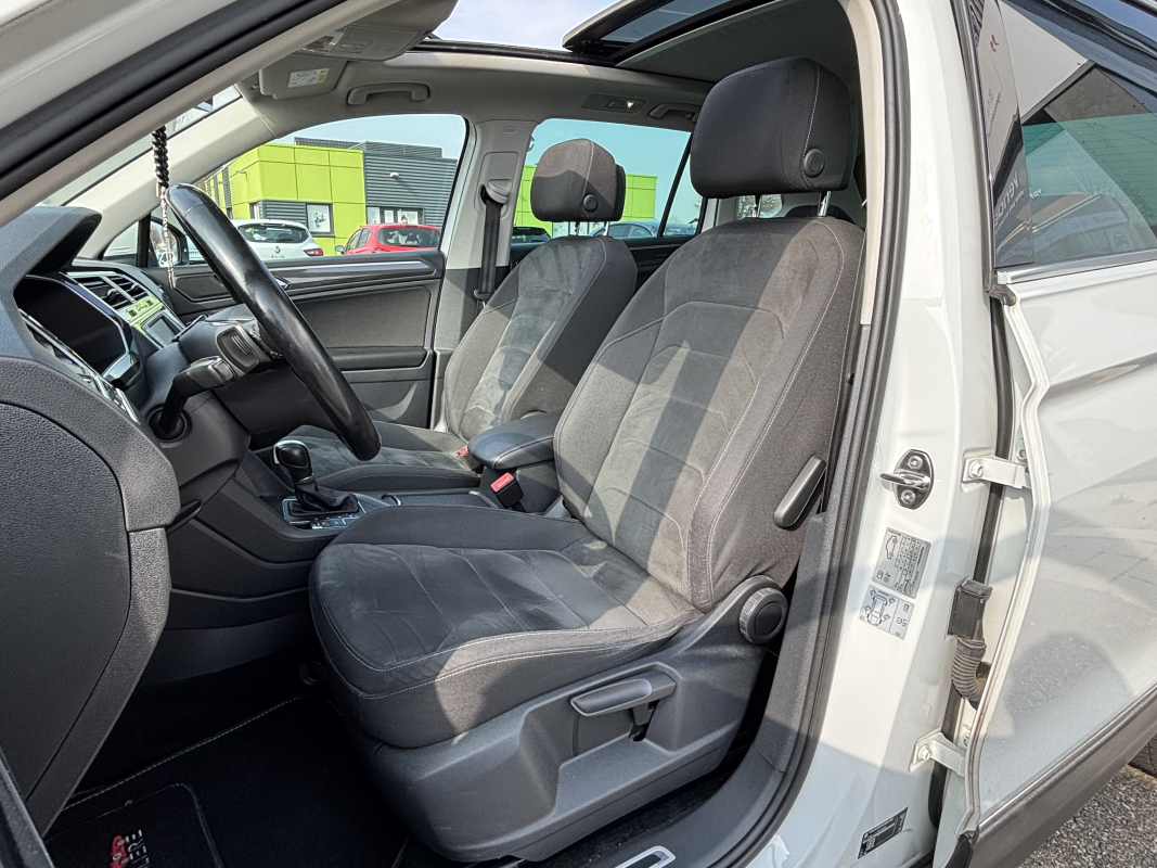 Volkswagen Tiguan — 10