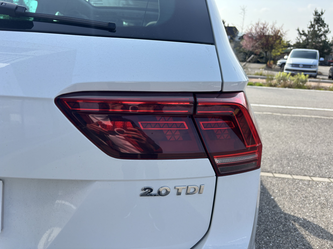Volkswagen Tiguan — 26