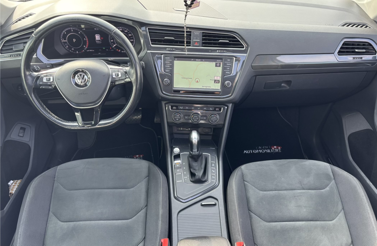 Volkswagen Tiguan — 9