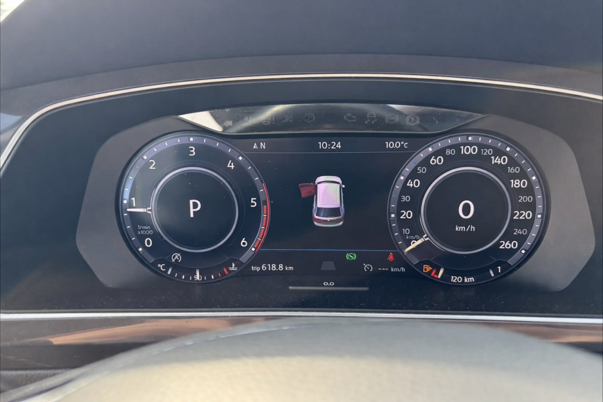 Volkswagen Tiguan — 15