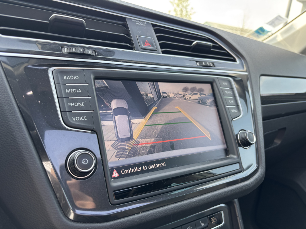 Volkswagen Tiguan — 17