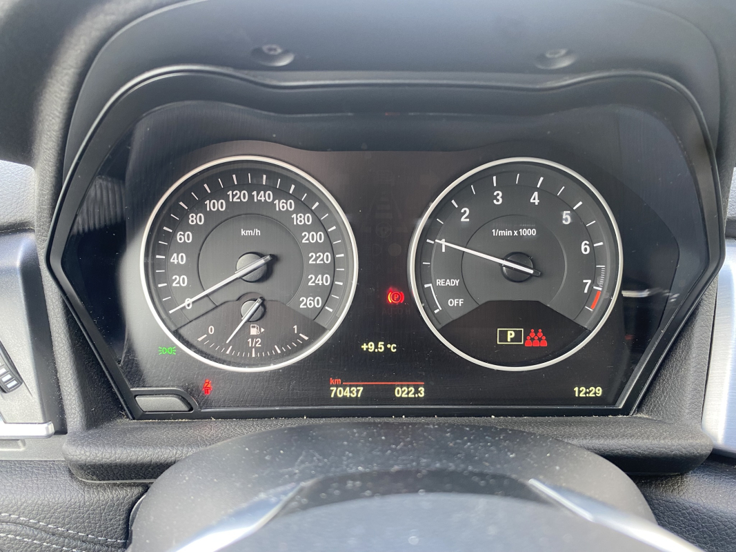 Bmw Série 2 — 12