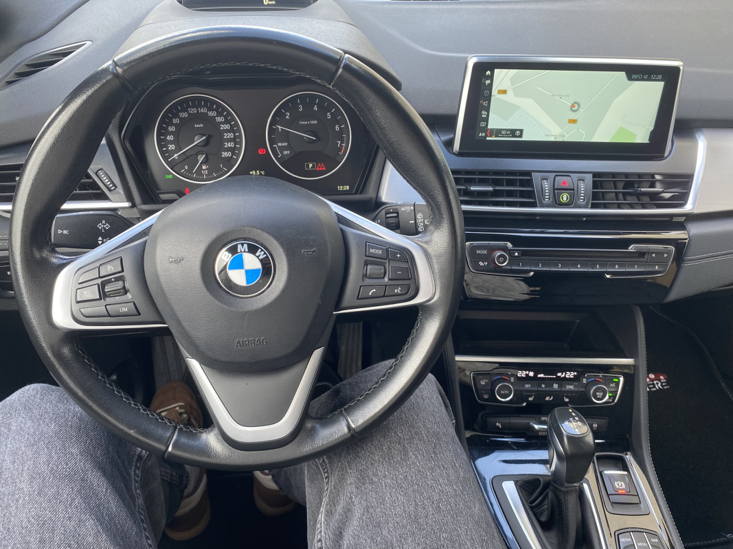 Bmw Série 2 — 9