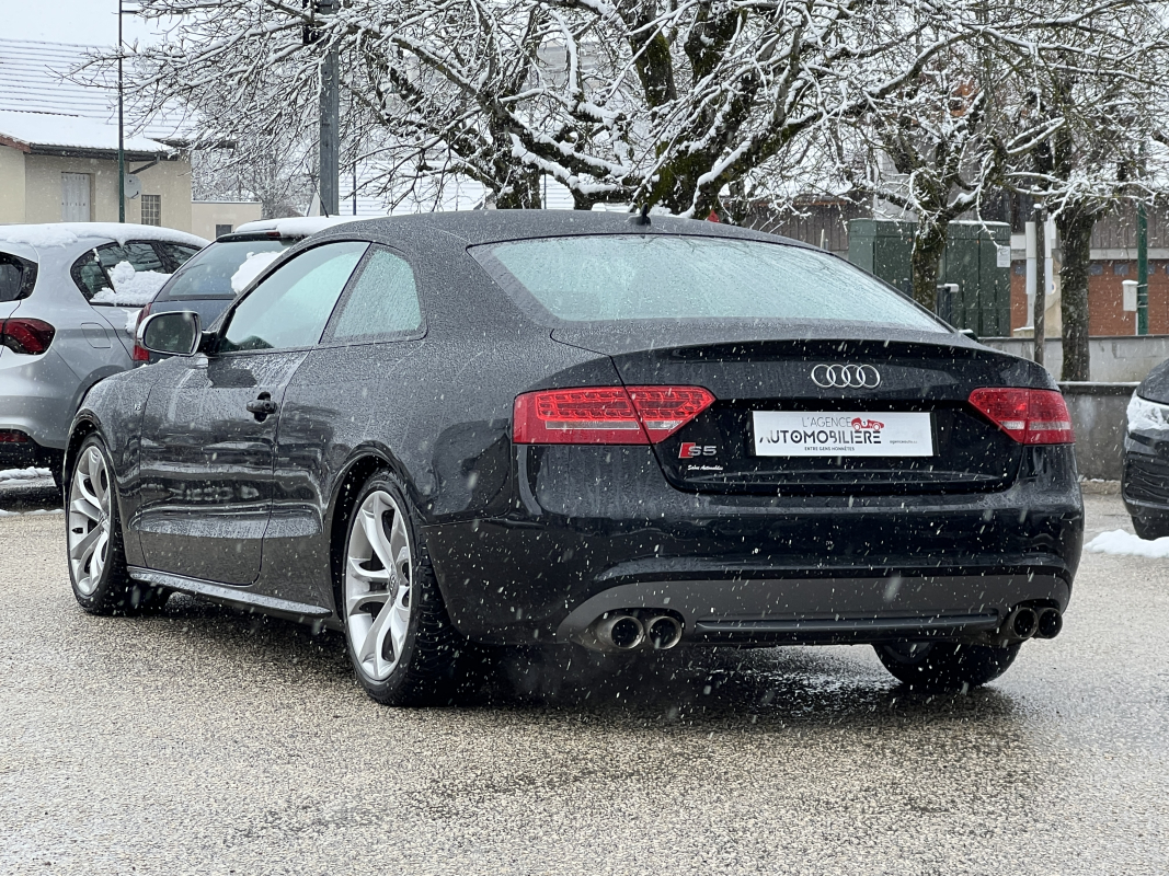 Audi S5 — 3