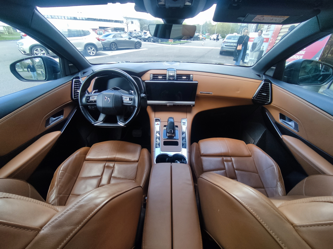 DS DS7 CROSSBACK — 15