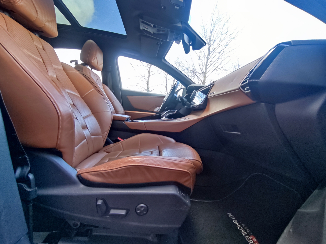 DS DS7 CROSSBACK — 26