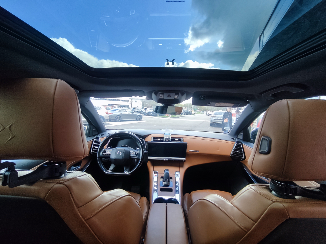 DS DS7 CROSSBACK — 30