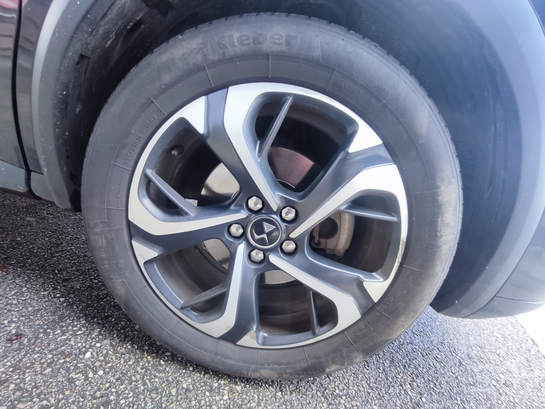 DS DS7 CROSSBACK — 33