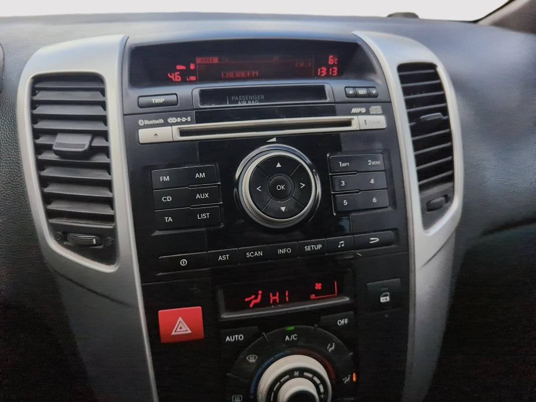 Kia Venga — 15