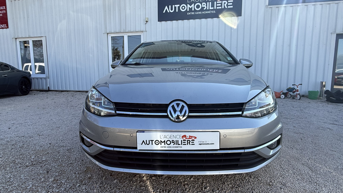 Volkswagen Golf — 2