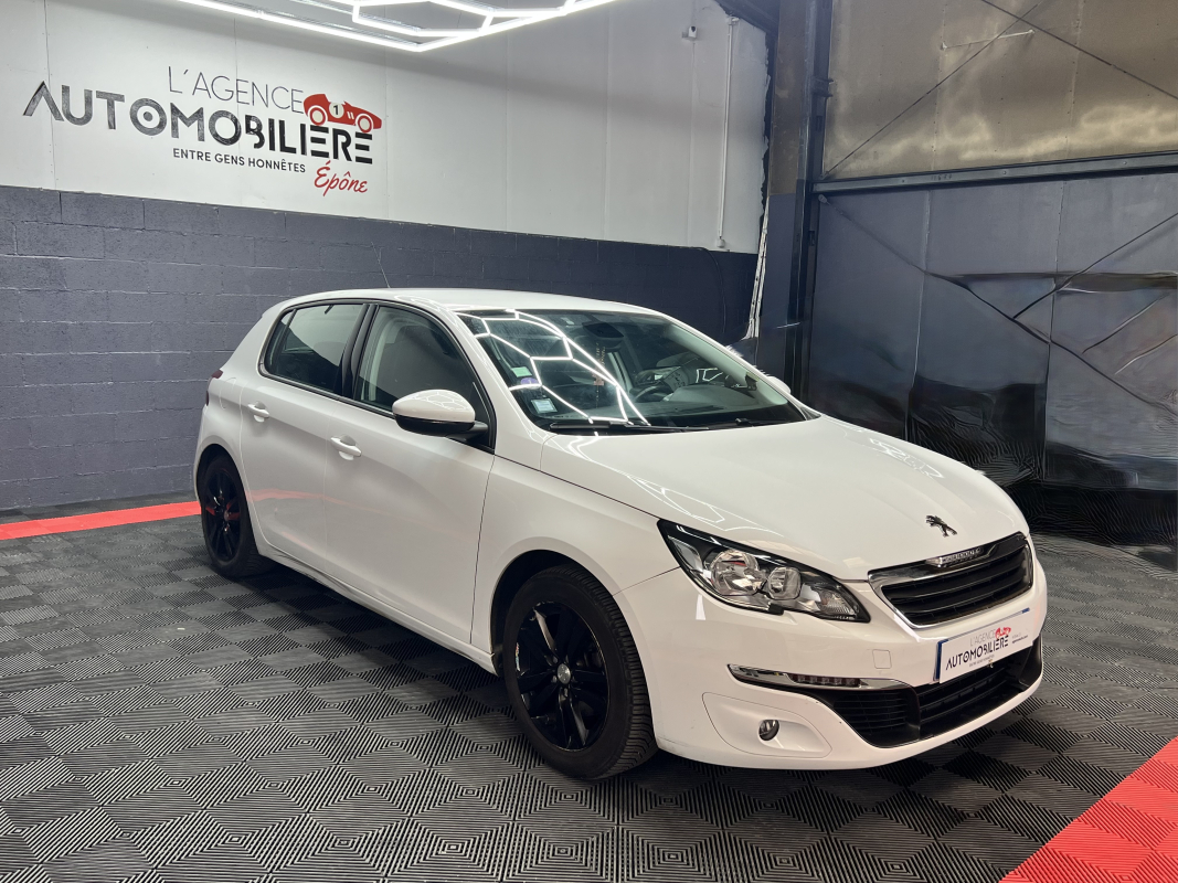 Peugeot 308 — 3