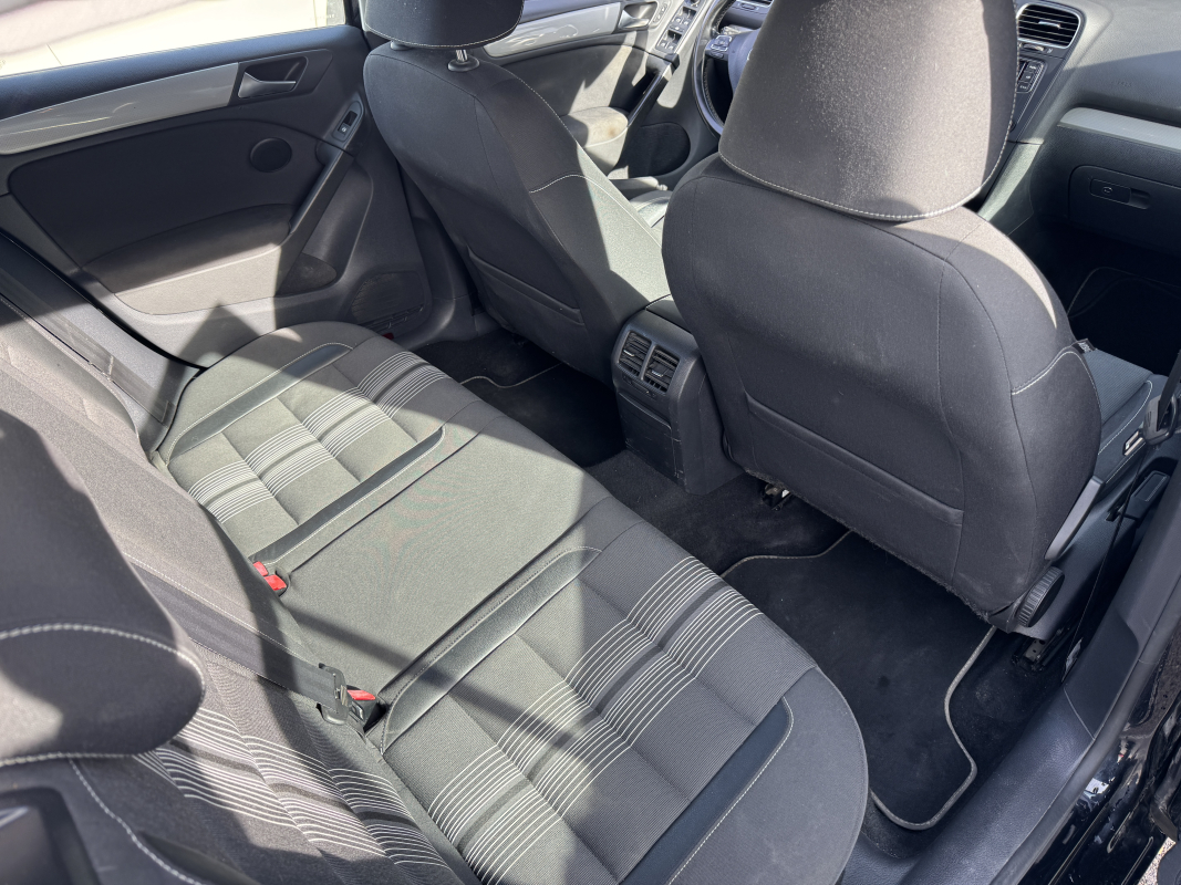 Volkswagen Golf — 18