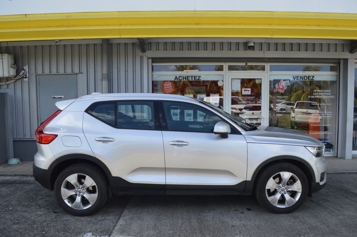 Volvo XC40 — 8