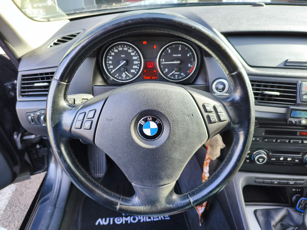 Bmw X1 — 11