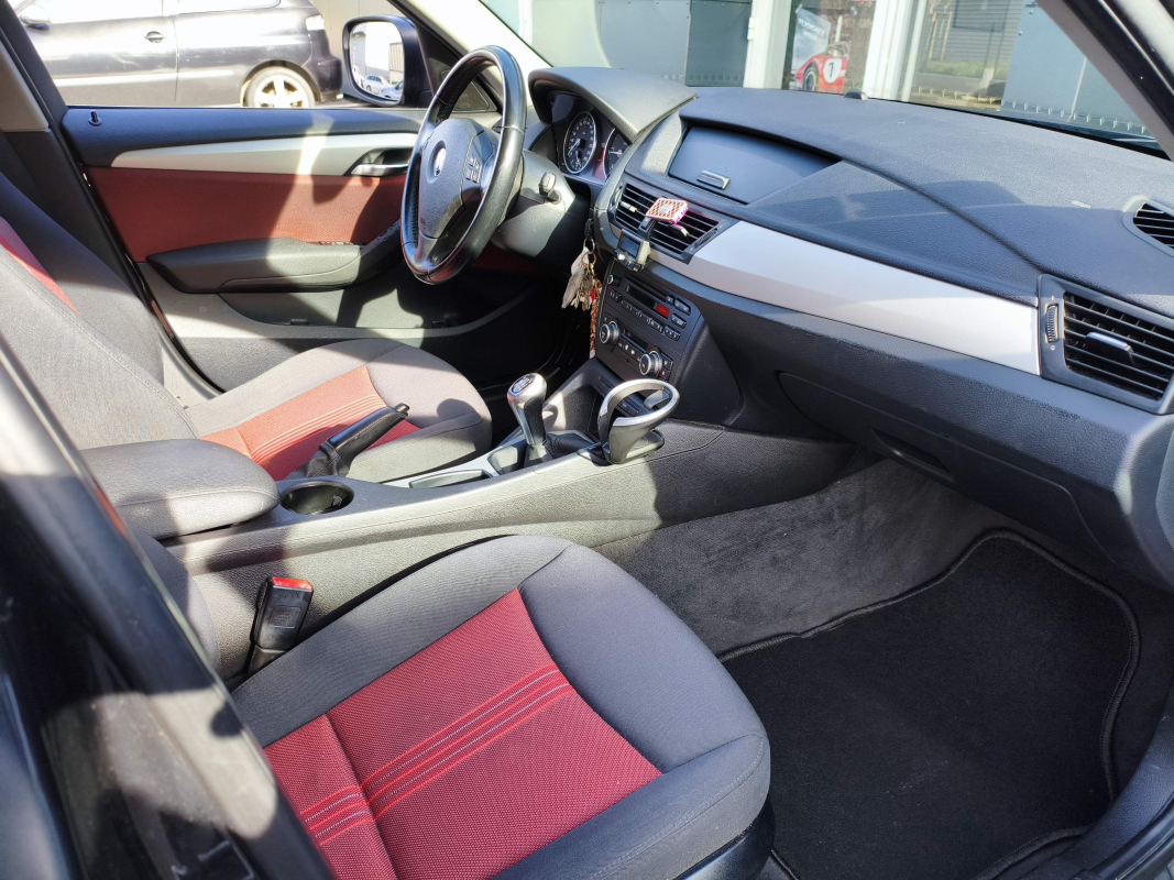 Bmw X1 — 24