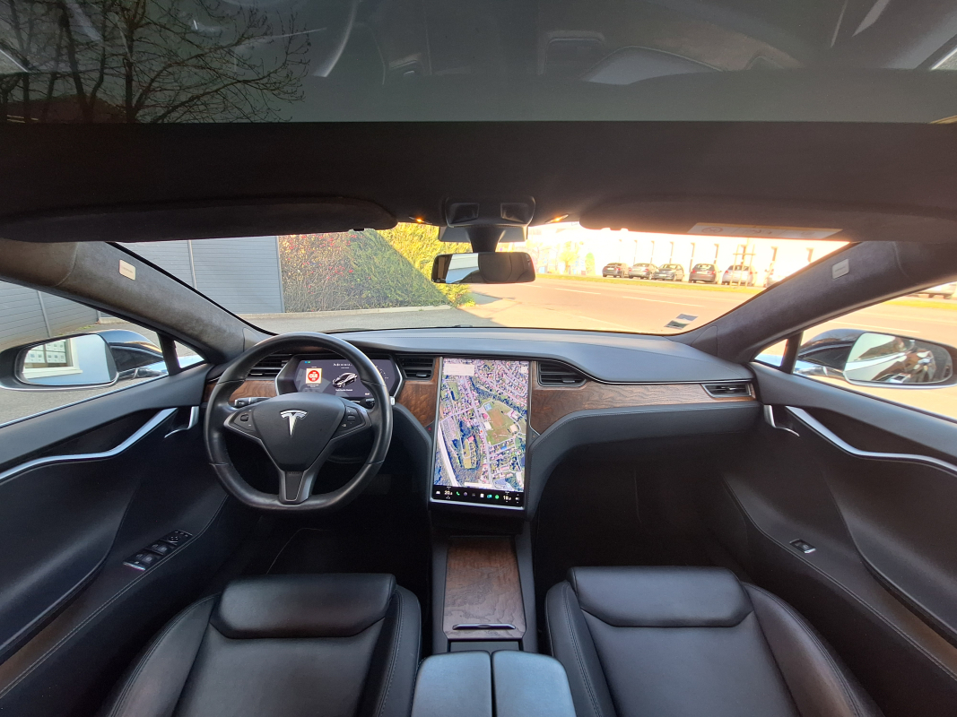 Tesla Model S — 17