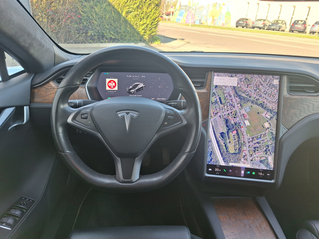Tesla Model S — 19