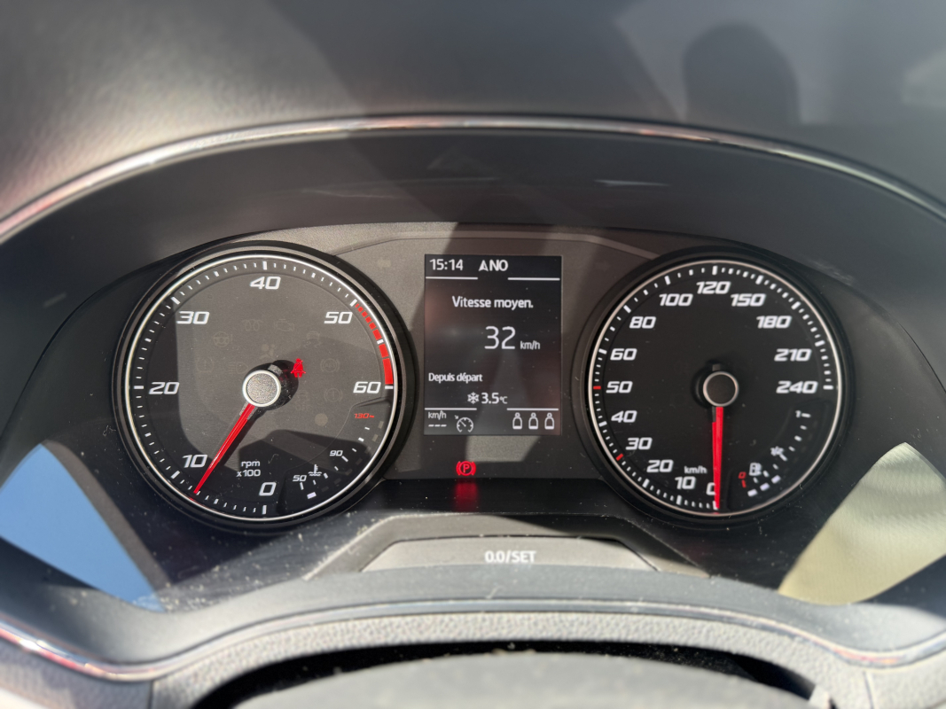 Seat Arona — 14