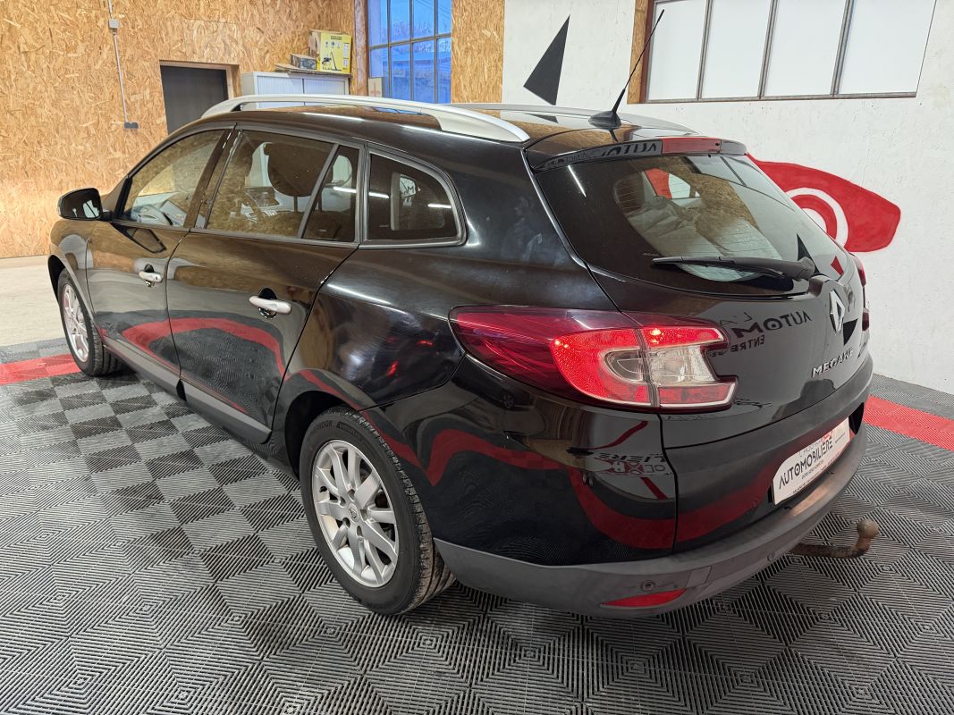 Renault Megane — 2