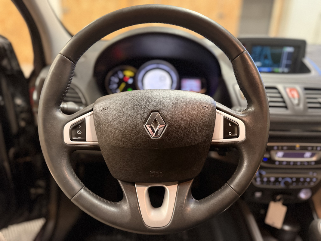 Renault Megane — 11