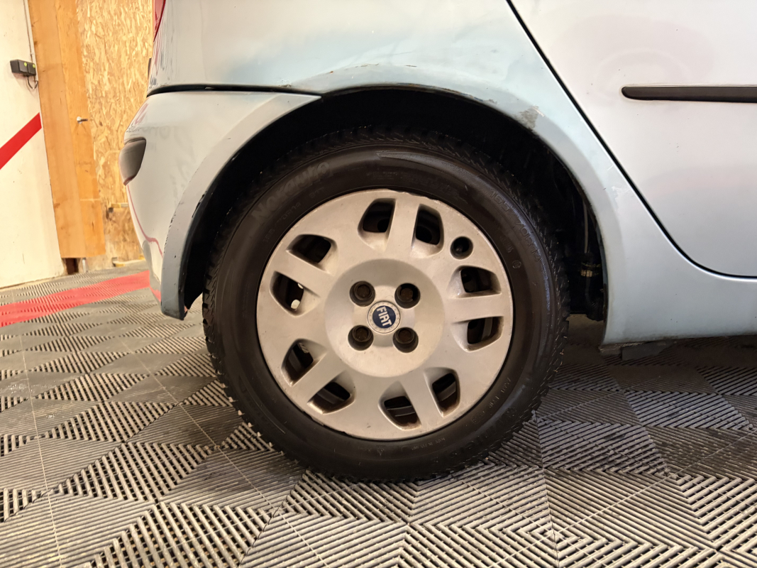 Fiat Punto — 18