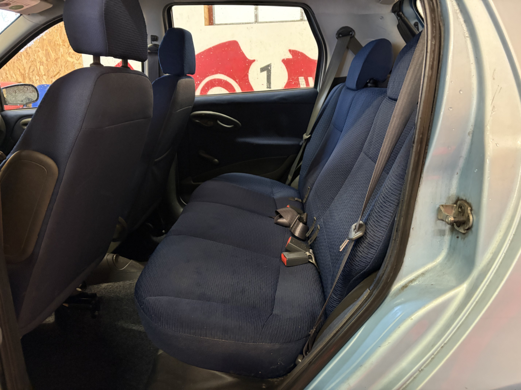 Fiat Punto — 13
