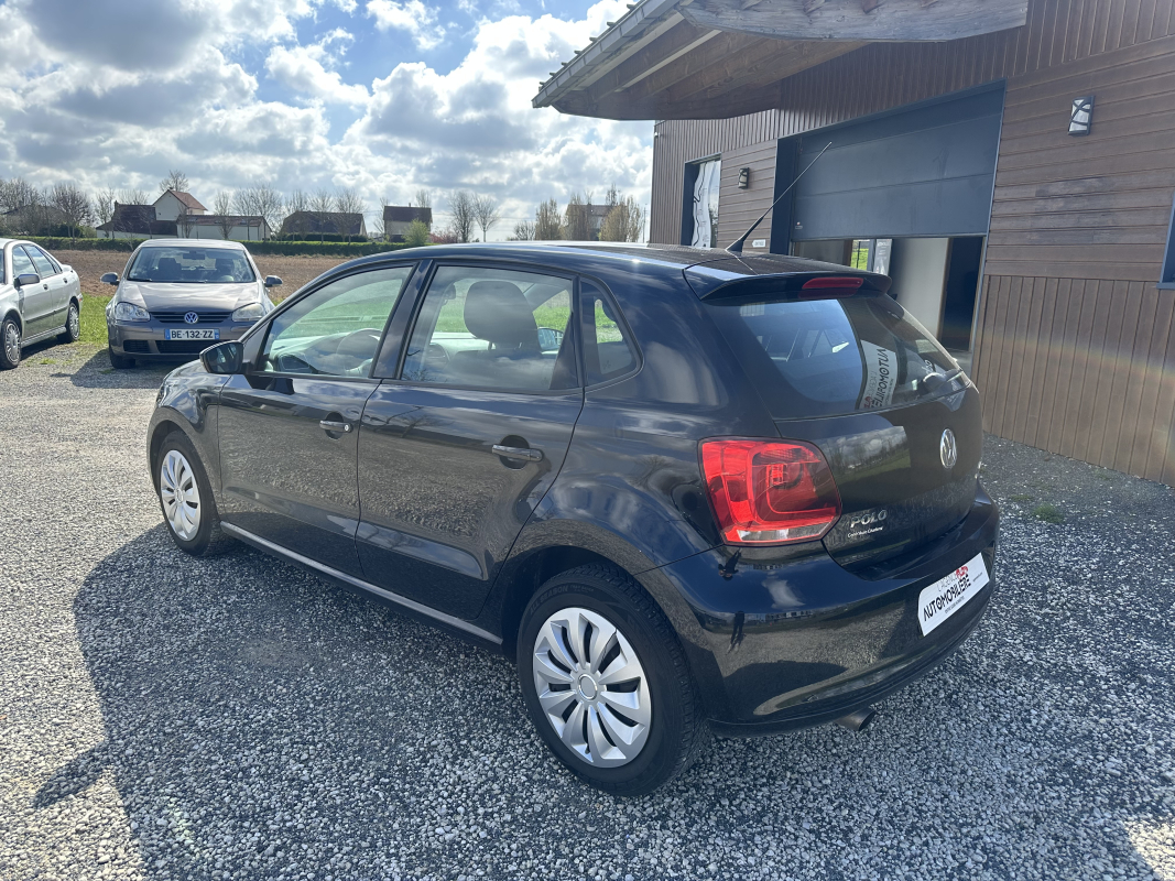 Volkswagen Polo — 3