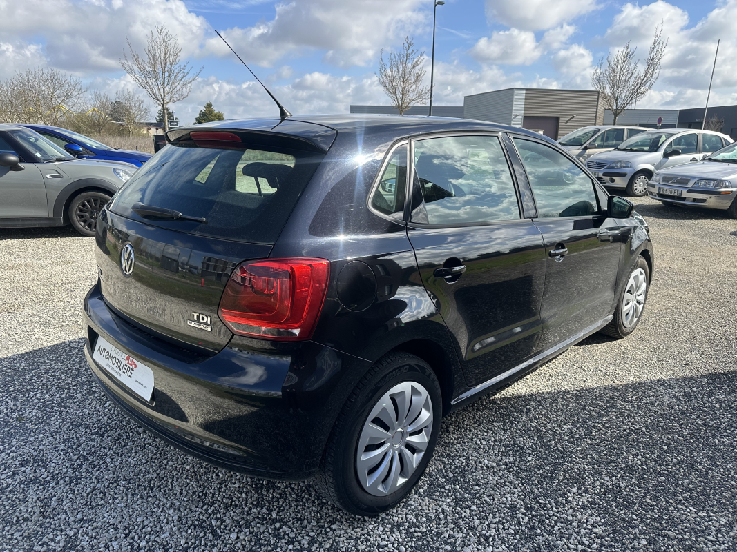 Volkswagen Polo — 5