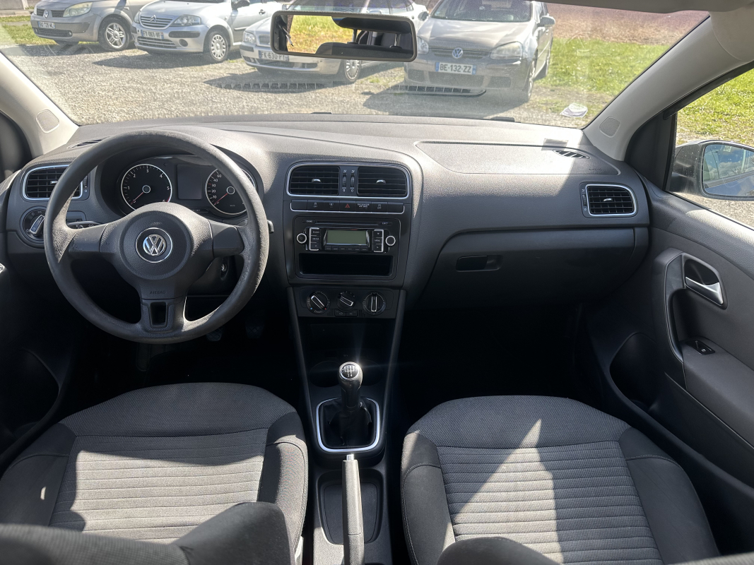 Volkswagen Polo — 10