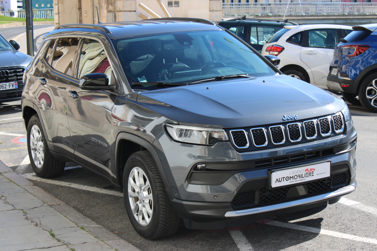 Jeep Compass — 3