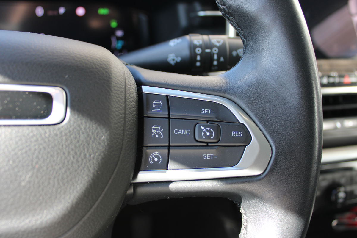 Jeep Compass — 26