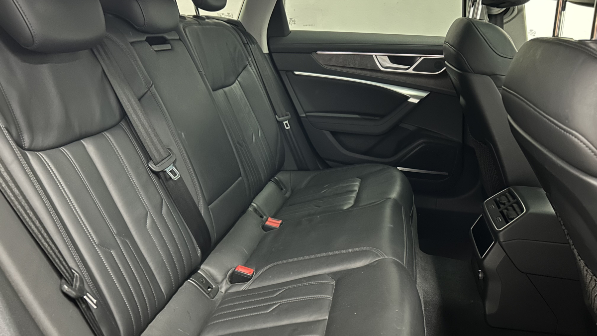 Audi A6 Avant — 11