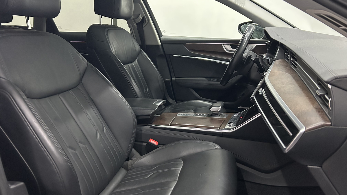 Audi A6 Avant — 10