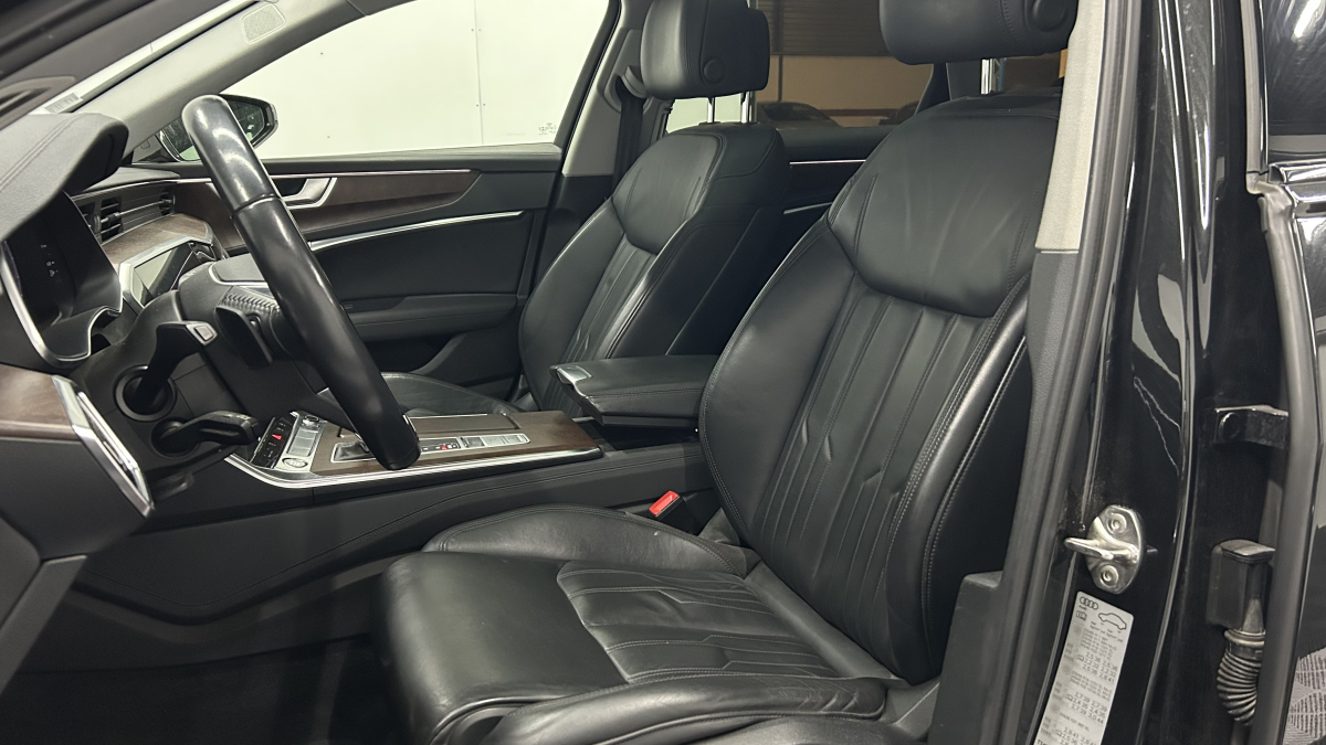 Audi A6 Avant — 8