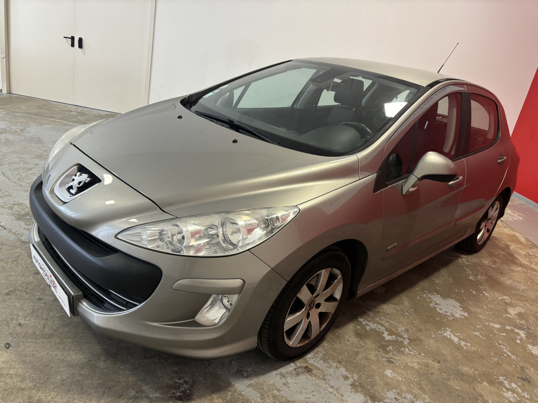 Peugeot 308 — 3